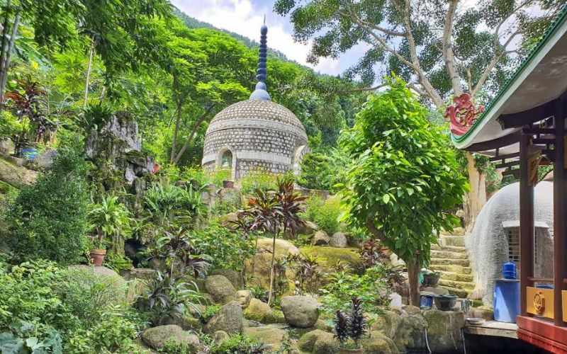Chùa Linh Sơn Bửu Thiền – vọng cảnh trên đỉnh, lắng đọng tâm linh