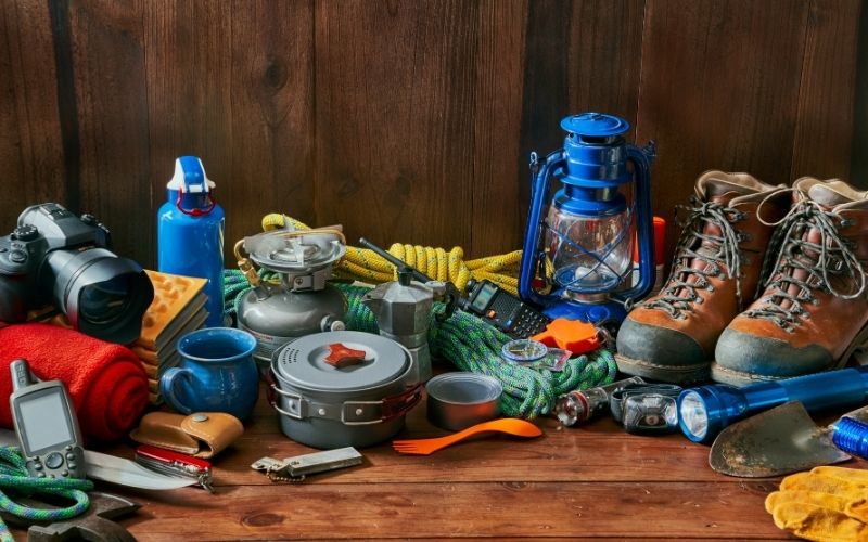 Dụng cụ cần chuẩn bị cho chuyến leo núi cắm trại trên Langbiang