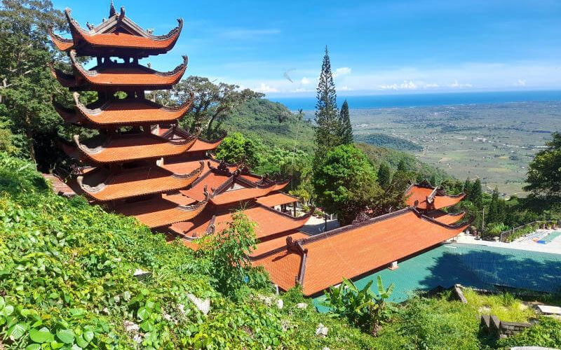 Núi Tà Cú – Hành trình chinh phục thử thách giữa thiên nhiên hùng vĩ