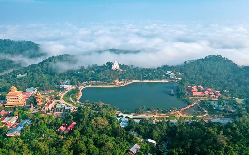 Tổng quan về khu du lịch lâm viên núi Cấm – viên ngọc xanh của An Giang